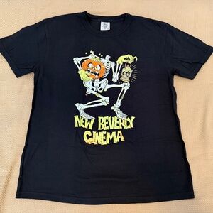 Quentin Tarantino New Beverly Cinema 2023 Halloween Shirt Mens Size L NEW